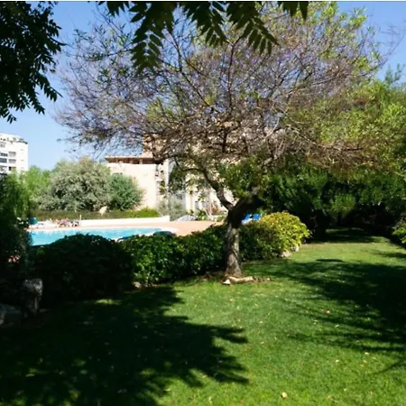 Besthomestay- Lisbon- Garden, Pool & Garage アパート *